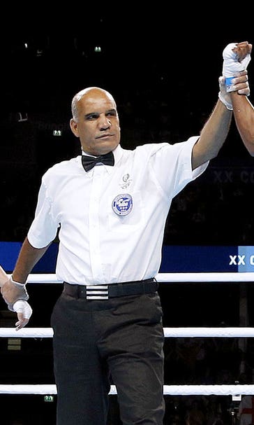 First women's Commonwealth boxing title won by Adams